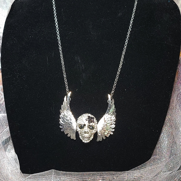 Betsy Johnson Large, Winged, Silver Skull Necklace - Picture 3 of 8